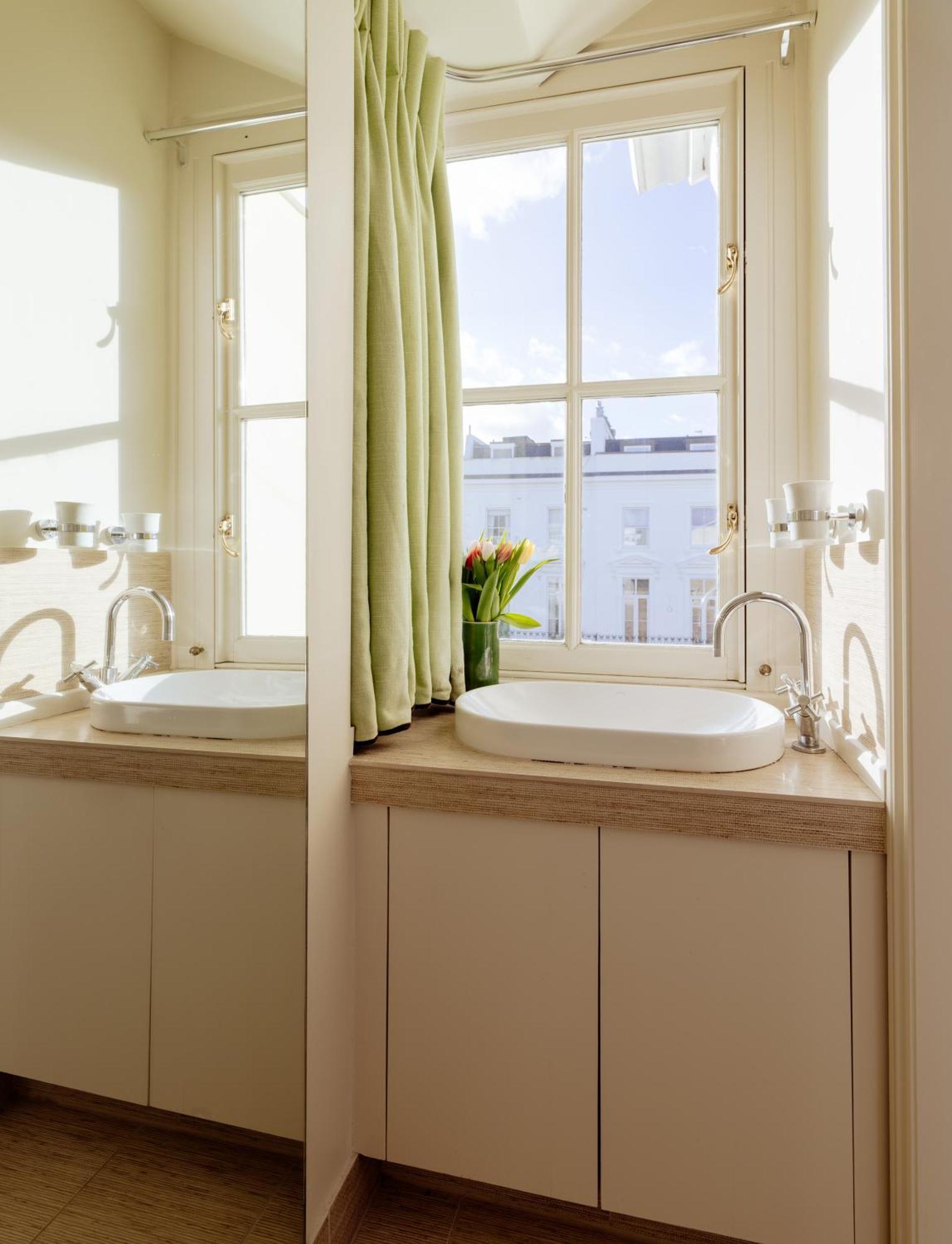 Notting Hill Family 5 Bed * London