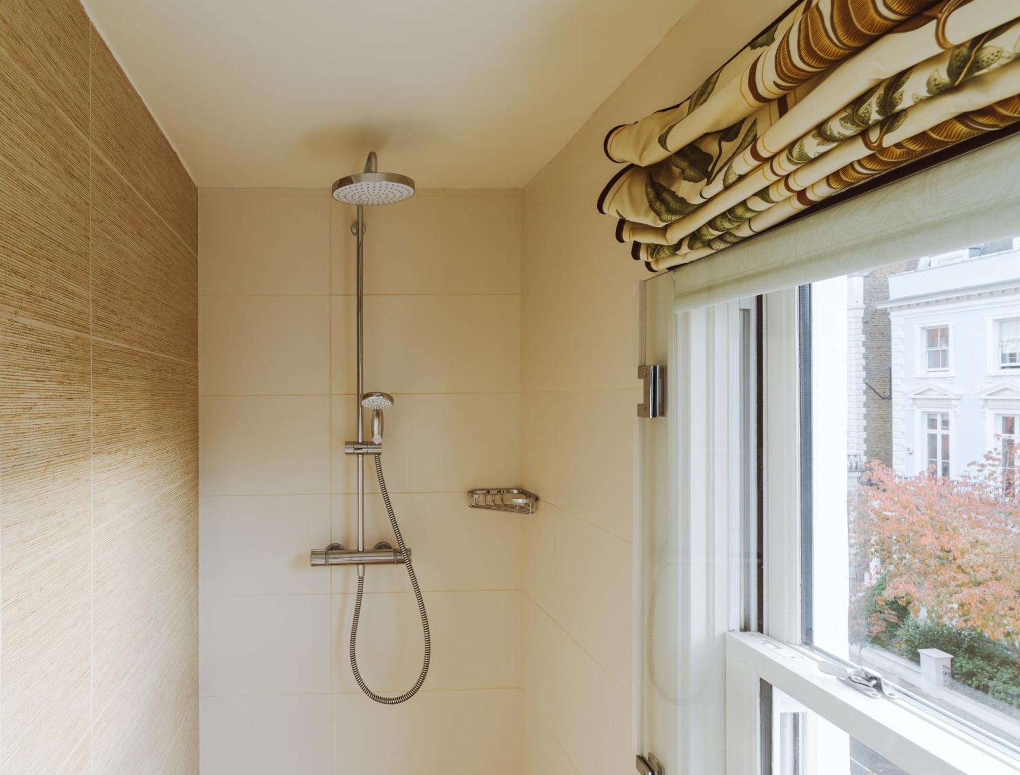 Notting Hill Family 5 Bed *